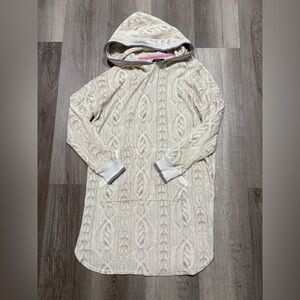 Simply Vera Vera Wang Cream and Pink Knit Garment